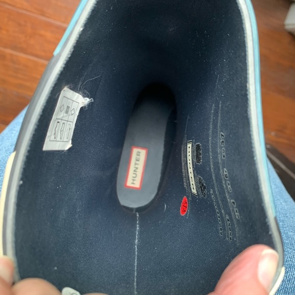 Hunter Blue and Gray Boots - SZ 6 - Picture 5 of 13